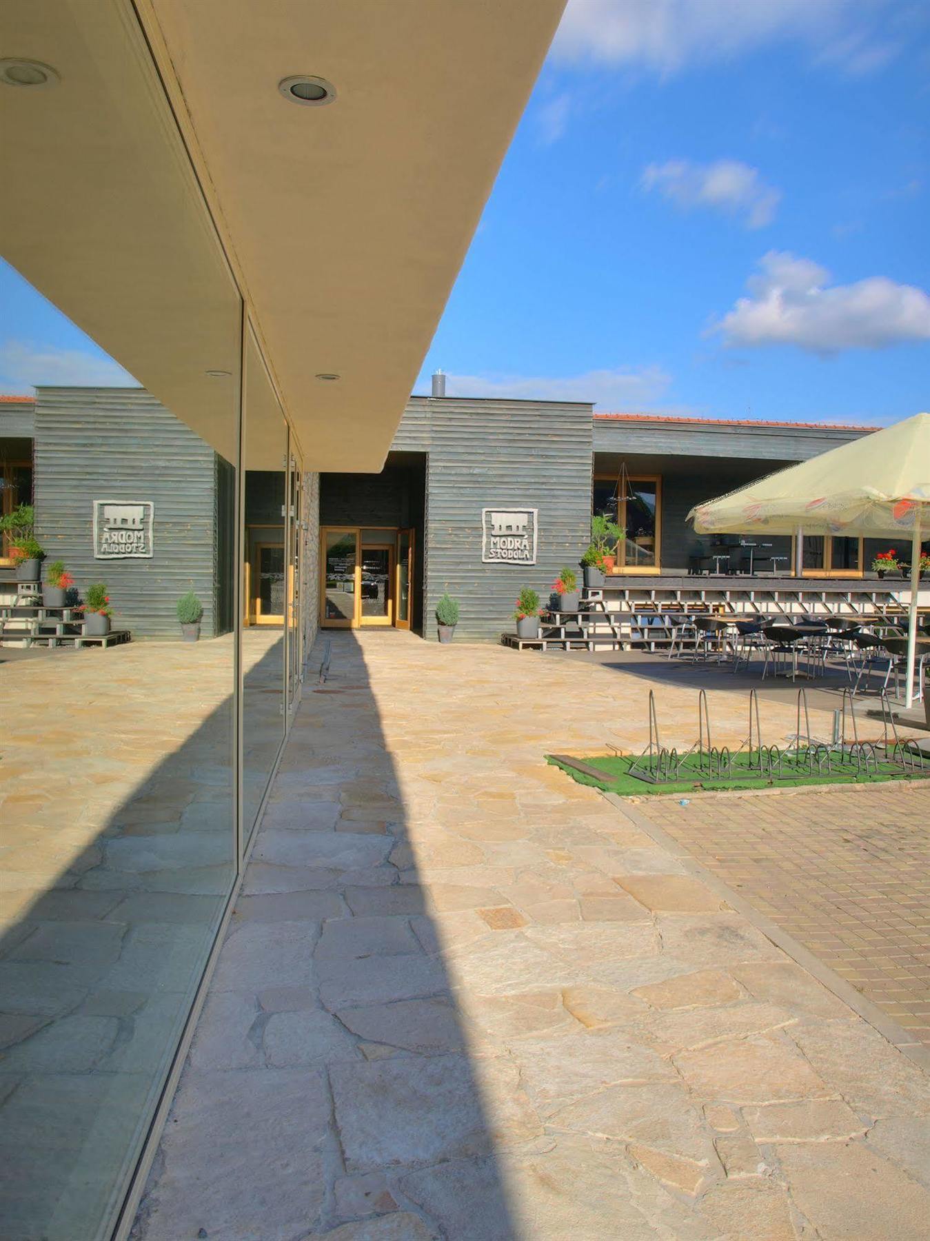 Modra Stodola Contactless Check-In Hotel Horomerice Exterior photo